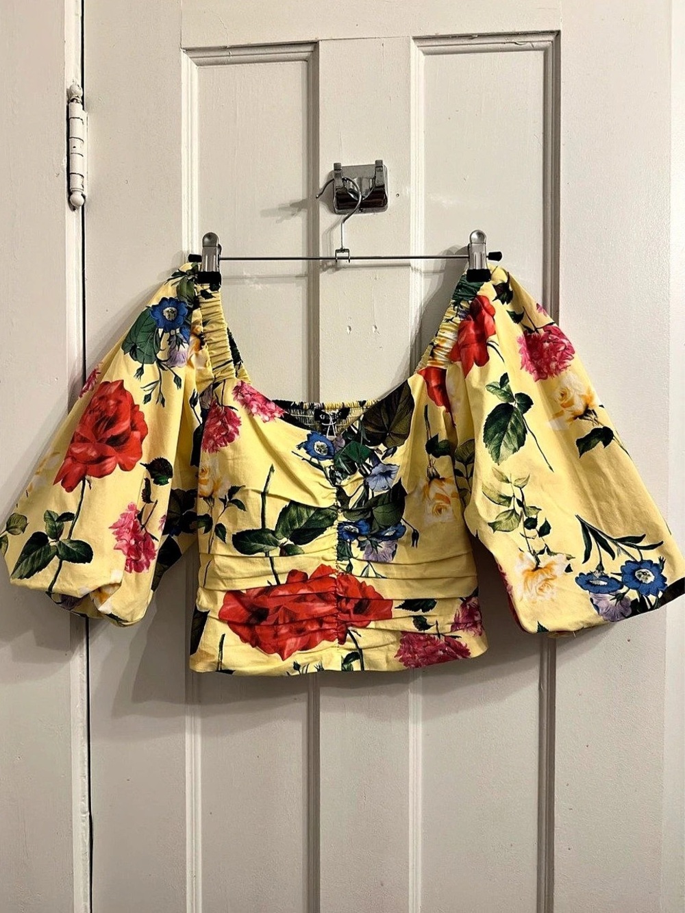 Express Floral Puff Sleeve Crop Top in Yellow & Red